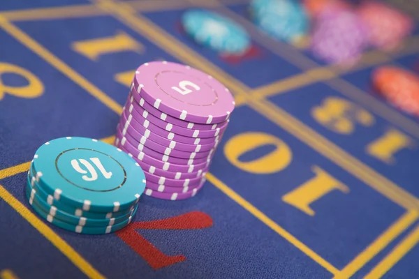 PG Soft game titles on mariah togel including Aviator, Sweet Bonanza, and Fortune Tiger